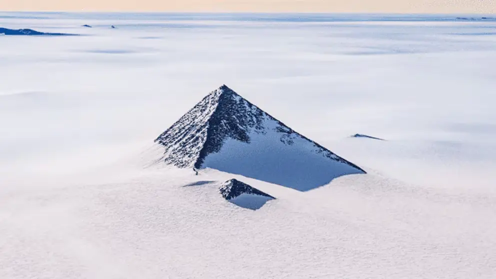 pirámide de hielo